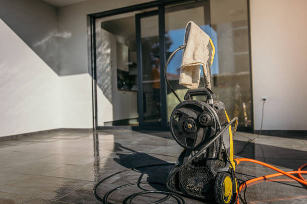 Best Rust Removal  in Le Mars, IA